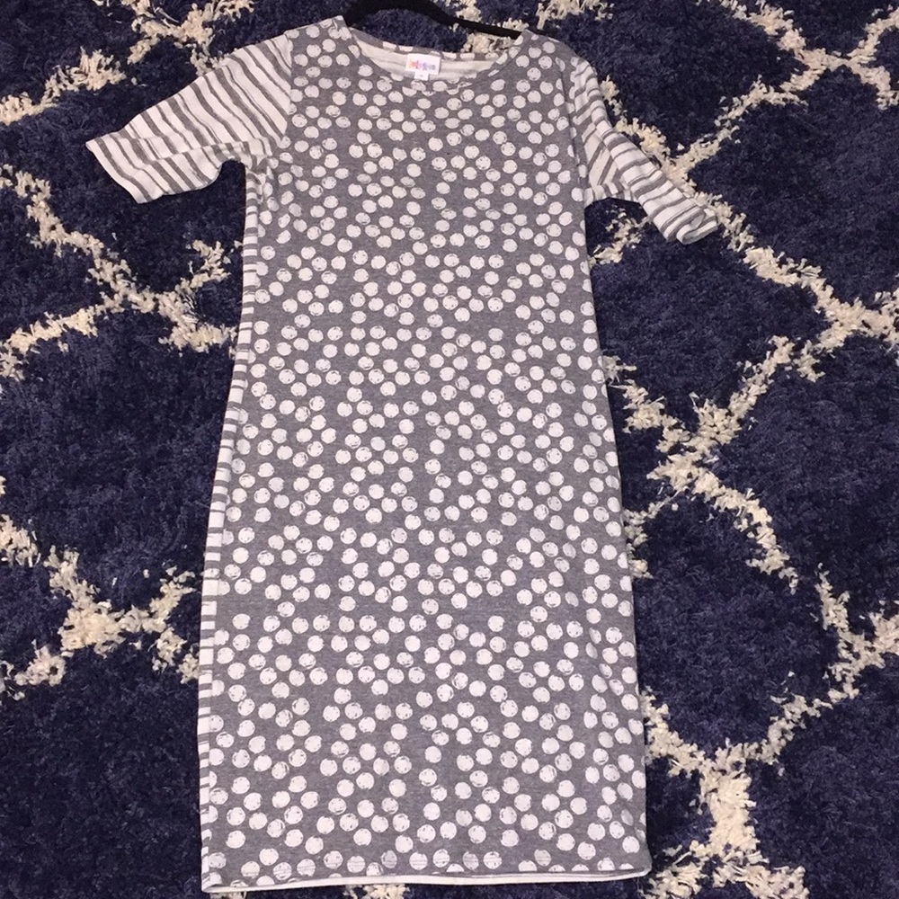 Lularoe julia size medium